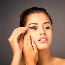 Tus pestañas más largas y fuertes ! , #abbellirecosmetic  #delanaturalezaatupiel