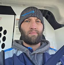 Anyone trying to play Fortnite right now?