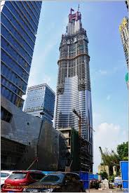 Construction has stalled since august 2017 at the 96th floor. Wuhan Greenland Center Reducing Its Height To 500m Album On Imgur