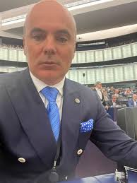 Rares Bogdan: ”Să ne ducem iar în braţele PSD înseamnă că nu am învăţat  nimic şi că suntem complet cretini”; "Nu putem intra într-un guvern  minoritar cu USR, ar fi ca și