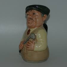 D6740 Royal Doulton Doultonville toby jug Major Green the Golfer
