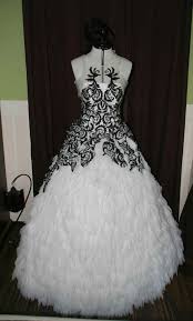 We did not find results for: Aussergewohnliche Brautkleider Mels Gewaenderey
