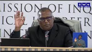 We have seen useless people in Madlanga Commission but Len Barnabas John is the most useless Director of IPID ever.. #MadlangaCommission