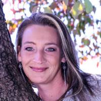 Jennifer Amyx's Instagram, Twitter & Facebook