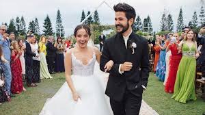 #mau y ricky #perdóname #letras de canciones #canciones #perdón #amor #desamor #locura #tortura. La Hija De Ricardo Montaner Se Caso Con Camilo Echeverry Mamaslatinas Com