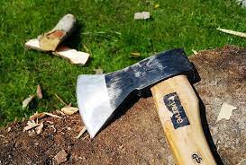 How to sharpen a hatchet with a file. How To Sharpen An Axe Different Sharpening Tools Techniques
