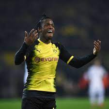 Explore the latest videos from hashtags: Keine Ruckkehr Zu Borussia Dortmund Batshuayi Wechselt Zur Leihe Nach Valencia Bvb 09