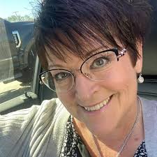 Being ignored causes any woman who knows her worth to lose interest. The  man ignoring her becomes less attractive both physically and mentally. All  he is teaching her is how to move