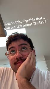 I am OBSESSED with this arrangement 😭 #wicked #fyp #oneshortday