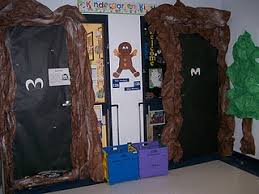 Door Decorated As Bear Cave Classroom Decorations Door Decorations Winter Classroom