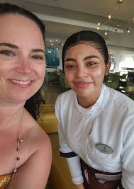 Naivy from the lobby bar 👌🏻