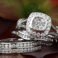 Full Brilliance Plus Size Trio Wedding Ring Sets Including Diamond Engagement Ring Matching Hi Wedding Ring Trio Sets Matching Wedding Rings Wedding Rings