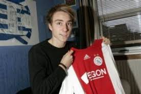 Christian dannemann eriksen, 1992년 2월 14일 미델파르트 ~ )는 덴마크의 축구 선수이다. Mf í¬ë¦¬ìŠ¤í‹°ì•ˆ ì—ë¦­ì„¼ Christian Eriksen Ajax