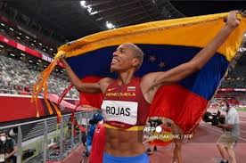 The previous record of 15.50m was set by ukraine's inessa kravets in 1995 in sweden. 2u9ms2 Gibrxym