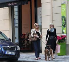 Dagmar havlová (born dagmar veškrnová on 22 march 1953 in brno, czechoslovakia) is a czech actress. Modni Symbol Dagmar Havlova 58 Trendy Udava I Jeji Pes Ahaonline Cz