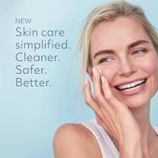 Amazing new skincare products in refillable containers!!! Whaaaa?!? 👀👇