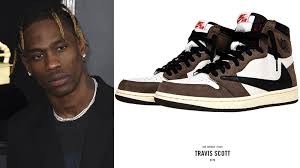 From the removable zipper shroud to each panel's unique print travis scott teamed up with nike sb to release his first official skate shoe, the nike sb dunk low. Travis Scott S Air Jordans Sell Out In Hours After Release Abc7 San Francisco