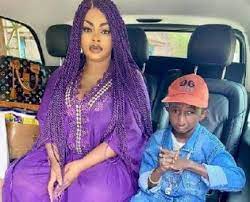 L'objectif de notre présence en côte d'ivoire, c'est de demander la main d'eudoxie yao » a déclaré le manager de l'artiste au cours de l. N 24 Mariage Traditionnel D Eudoxie Yao Et Grand P En Facebook
