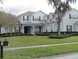 People often think that because they have access to many of the same pest control products. The Pros Cons Of Diy Lawn Care In Orlando Fl Wikilawn