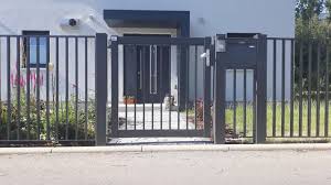 Brix Inquer Alu Zaun Tor Mit Staben Brix Zaune Tore Aus Aluminium Alu Zaun Zaune Und Tore Zaun