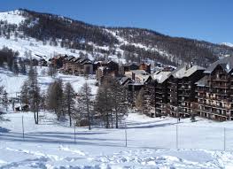 Le nom de ses habitants est dauphinois. Risoul Wikipedia