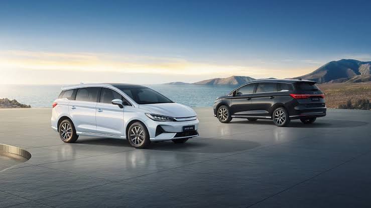 BYD M6 Ancam MPV Bensin? Ini Ulasan Lengkap dan Pengalaman Berkendara