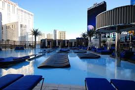 The Pool Area At The New Cosmopolitan Hotel In Las Vegas Cosmopolitan Las Vegas Pool Cosmopolitan Las Vegas Las Vegas Resorts
