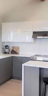 Oak and timber finishes are reflective of the traditional shaker style, and can either be applied across the full kitchen or one feature area of the room. Kitchen Cabinet Fronts For Ikea Sektion System The Cabinet Face Kitchen Cabinets Fronts Gloss Kitchen Cabinets High Gloss Kitchen Cabinets