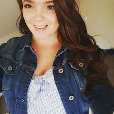 Selena Olson (@Sel1374)