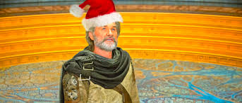 Kurt russell and goldie hawn return as santa and mrs. A Kurt Russell Santa Claus Movie Is Coming To Netflix