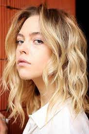 27 Layered Bob Hairstyles For Extra Volume And Dimension Bob Hairstyles Choppy Bob Hairstyles Long Bob Haircuts