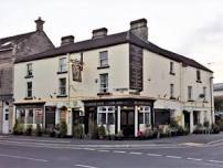 The Golden Fleece, Twerton