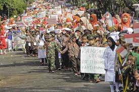 Check spelling or type a new query. Infopublik Pawai Baju Profesi