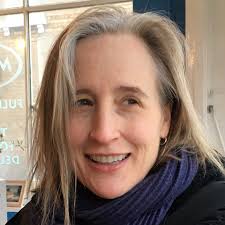 Alice Crary's Instagram, Twitter & Facebook