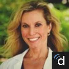 Amy Mccarron's Instagram, Twitter & Facebook