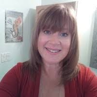 Tami Andrews's Instagram, Twitter & Facebook