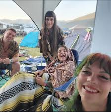 Hey guys! It's my first year volunteering and I'm in need of a ride. I have  to be at the farm by the afternoon of the 22nd for my first shift. Ideally