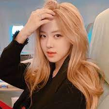 This is my order of blackpink. Why Is Rose From Blackpink Not Part Of The Top 100 Most Beautiful Women In Starmometer But The Other 3 Girls Were In It With Lisa Landing On The 2nd Spot Quora