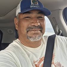 Популярного блогера нашли без признаков жизни после странного поста:  Coцсети: Интернет и СМИ: Lenta.ru