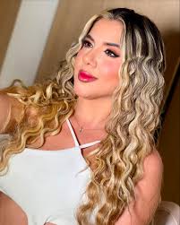 Una clienta hermosa para la celebración de sus cumpleaños 🎁 de