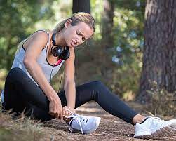 article in german best r(1), brucker pu, hinterwimmer s(2). Sportverletzungen Nach Der Pech Regel Versorgen Abda