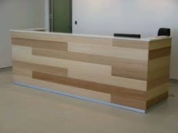 Meja resepsionis minimalis ini menggunakan bahan kayu terbaik dari kayu jati.mengapa kami memakai kayu jati unuk pembuatan meja kantor ini ? Jual Jual Meja Resepsionis Bahan Multiplek Dan Hpl Di Lapak Toko Reklame Balikpapan Bukalapak