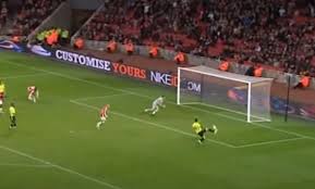 Ahead of tonight's game between poland and the czech republic there. Arsenal Video Lukasz Fabianski Double Save Vs Wigan