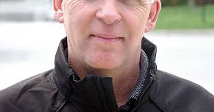 Coaching legend to join the town's elite