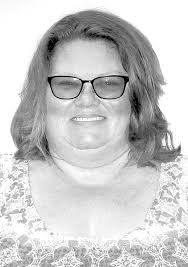 Queen Logan Reigns Over Rainy Pageant