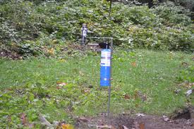 Power the glow plug with a 12v battery to heat the tray. Our Bee Blog Homemade Oxalic Acid Vaporizer By Beekeeper Fred