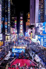 New Year 39 S Eve In Time Square Times Square N Eve Newyork Square Time Times Yea Times Square New York New York Wallpaper New York New Years Eve
