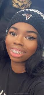 Lashay Lundy's Instagram, Twitter & Facebook