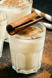 Shake until egg is broken down and drink is frothy. 12 Easy Spiked Eggnog Recipes Best Alcohol To Mix In Eggnog Drinks