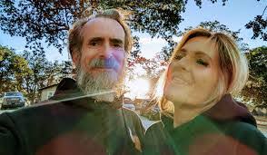 Robert Crone's Instagram, Twitter & Facebook